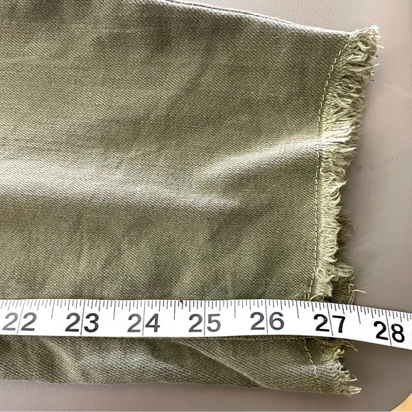 Vanilla Star Skinny Jeans - Mid-Rise - New With Tags - Size 17 - Picture 13 of 13